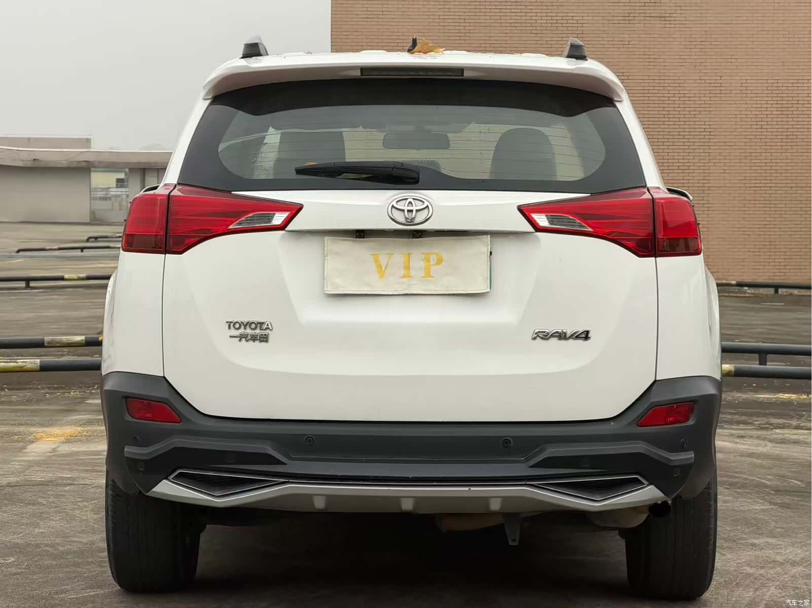 Toyota RAV4, 2014 7