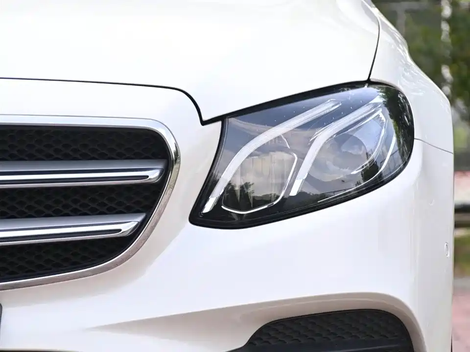 Mercedes-Benz E-class Mercedes-Benz E-class