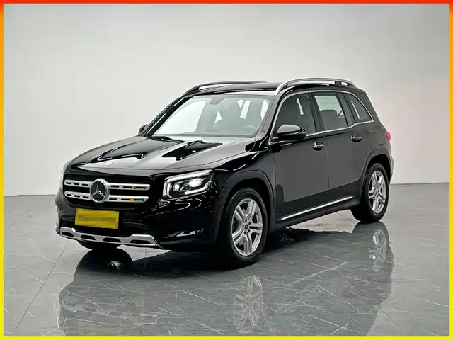 Mercedes-Benz GLB 2023 — купить из Китая под заказ