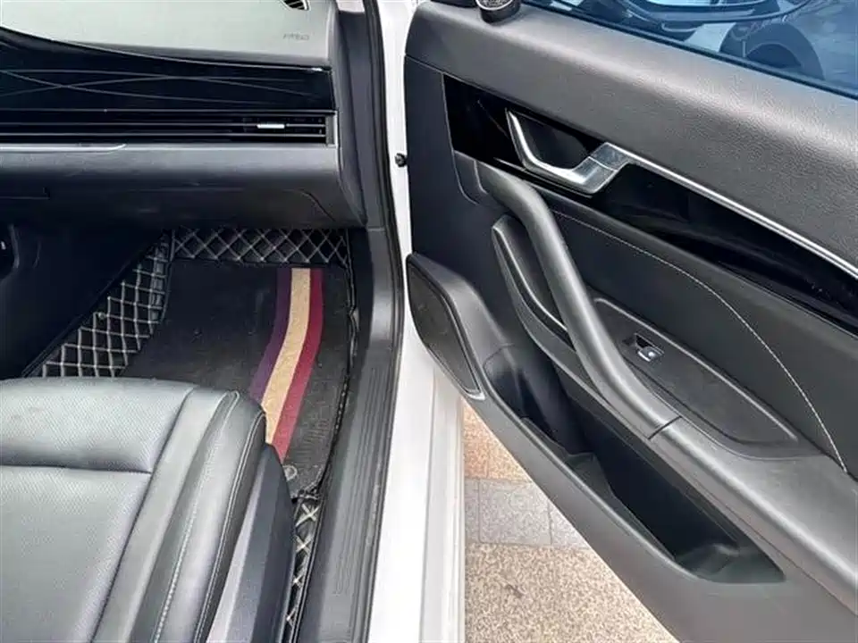 Besturn B70