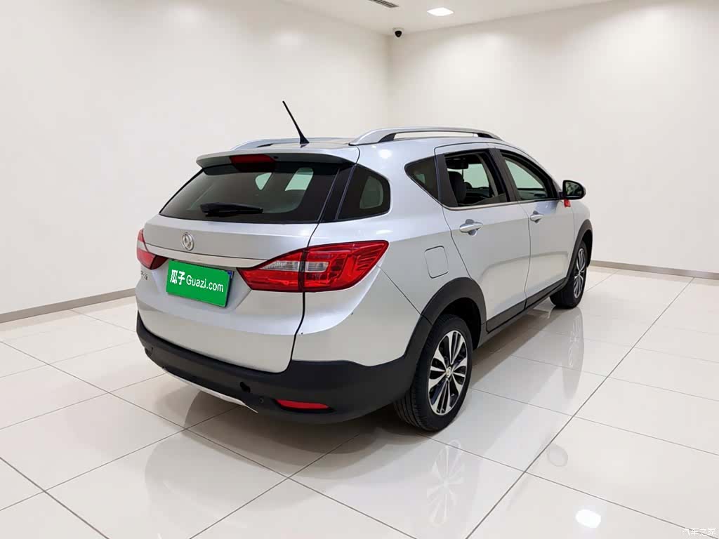DongFeng AX3, 2016 6