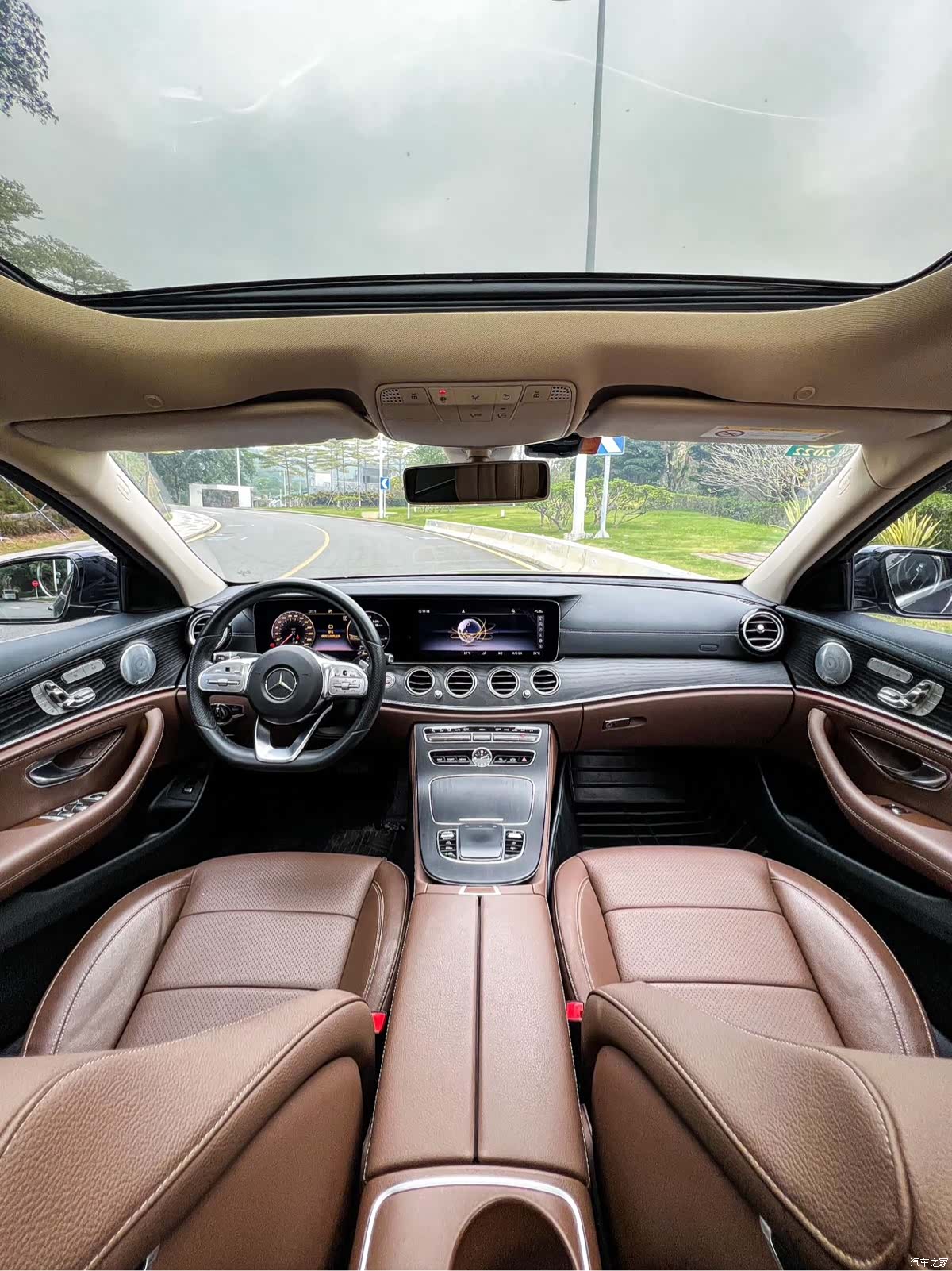 Mercedes-Benz E-Class, 2020 11