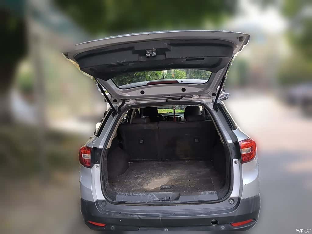DongFeng AX3, 2016 20