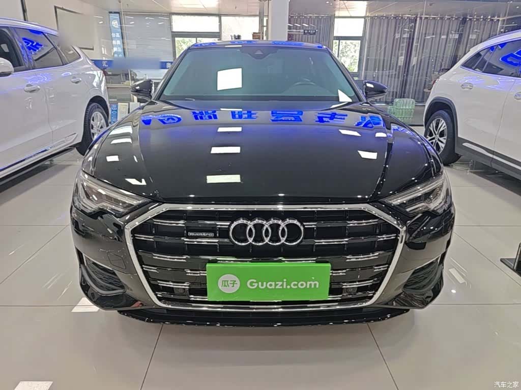 Audi A6L, 2021 3