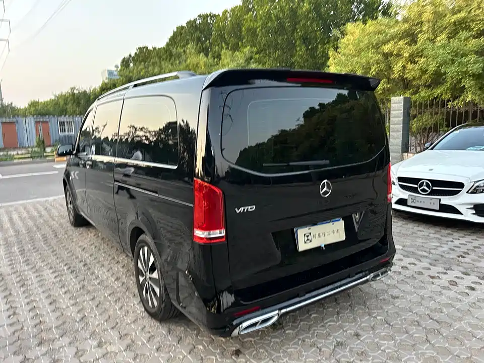 Mercedes-Benz Vito