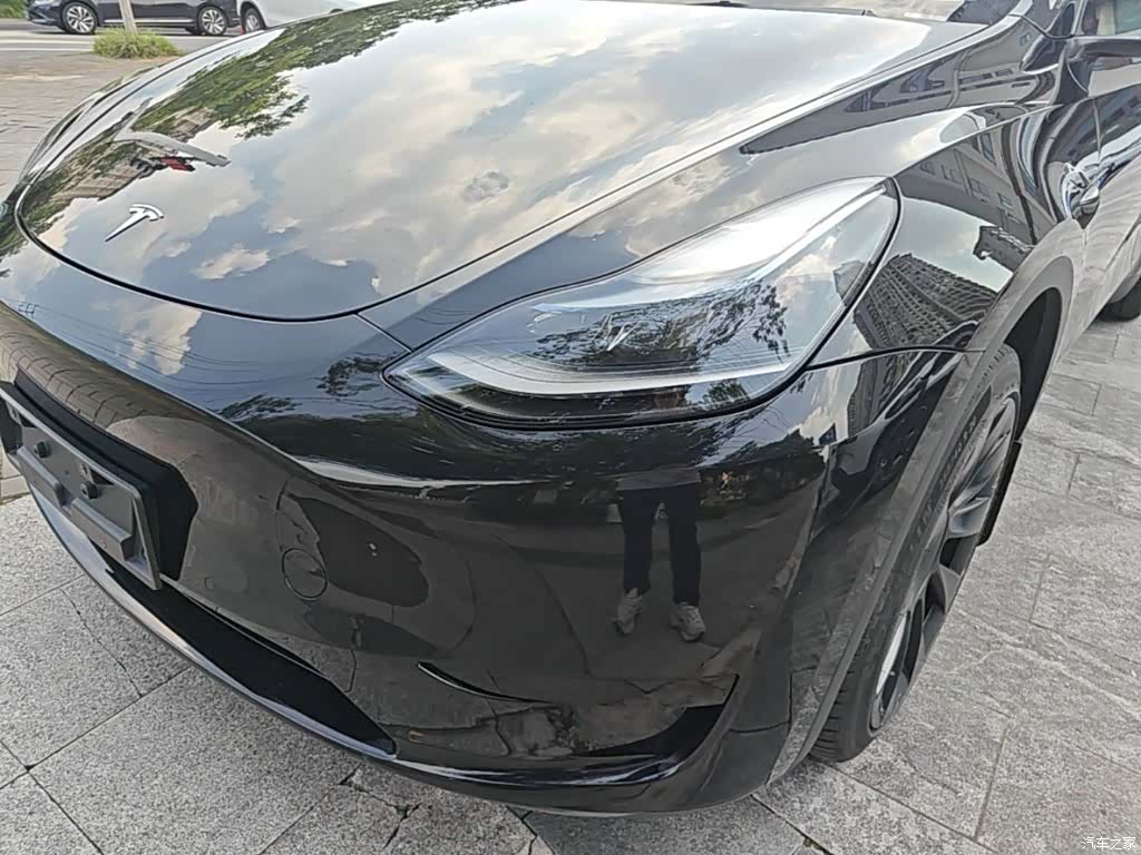 Tesla Model Y, 2024 24