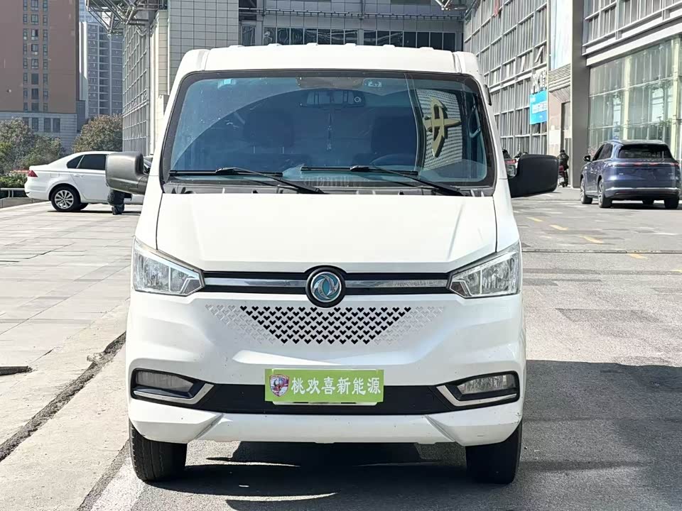 Dongfeng Yufeng Yufeng EM26