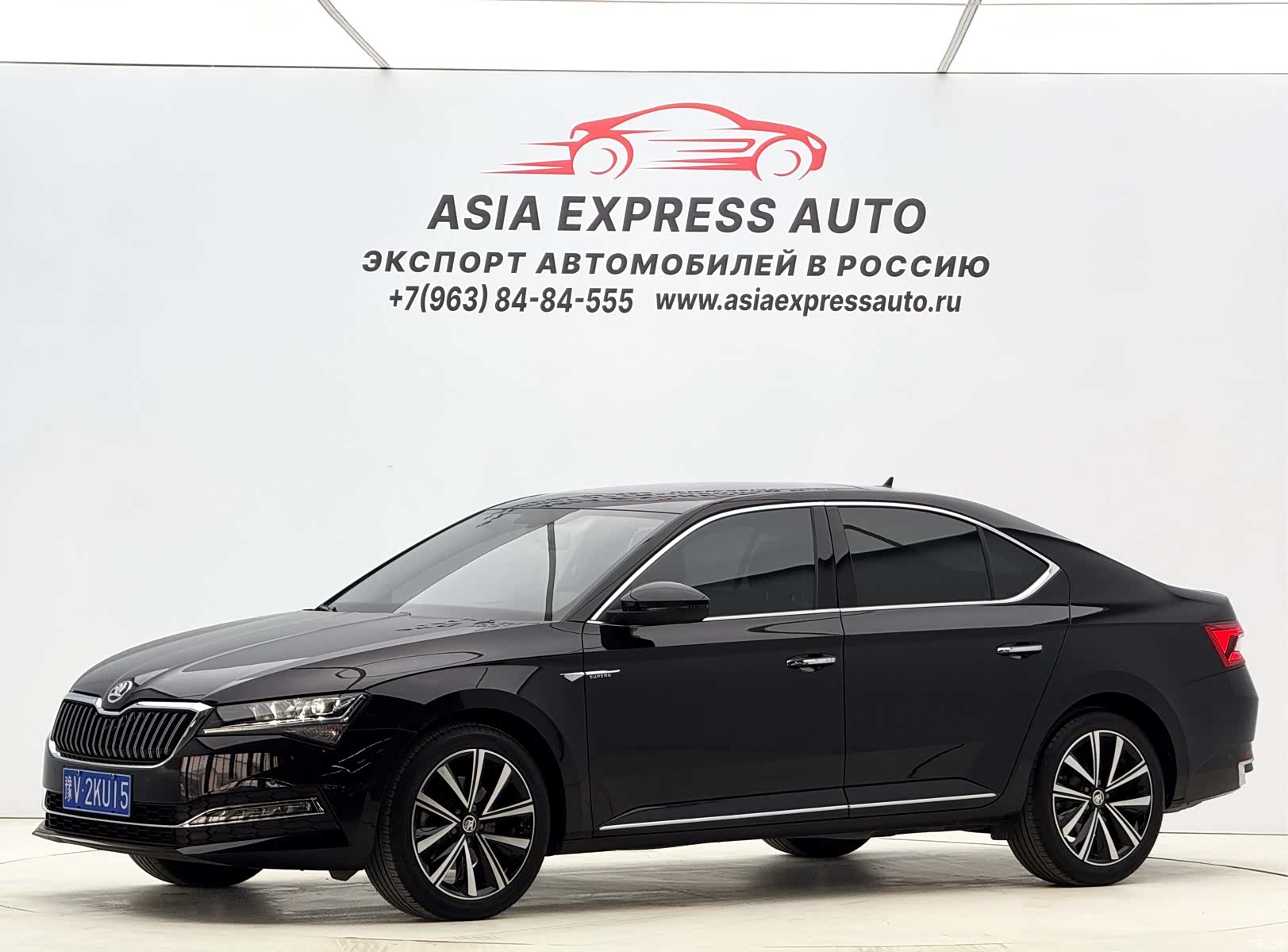 Skoda Superb, 2023 1