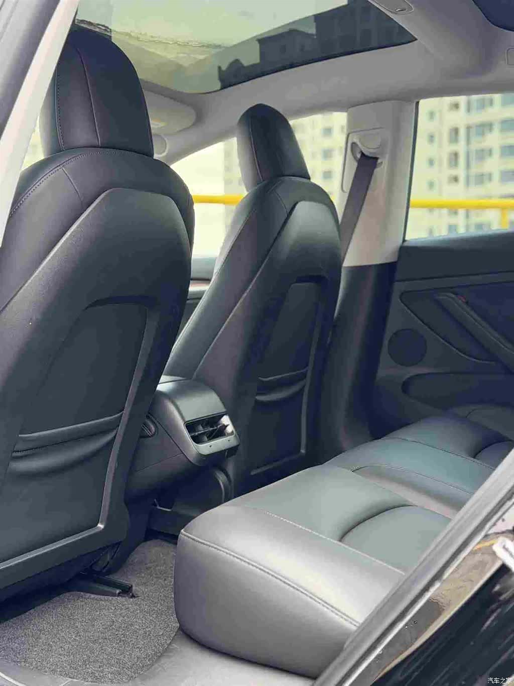 Tesla Model 3, 2021 13