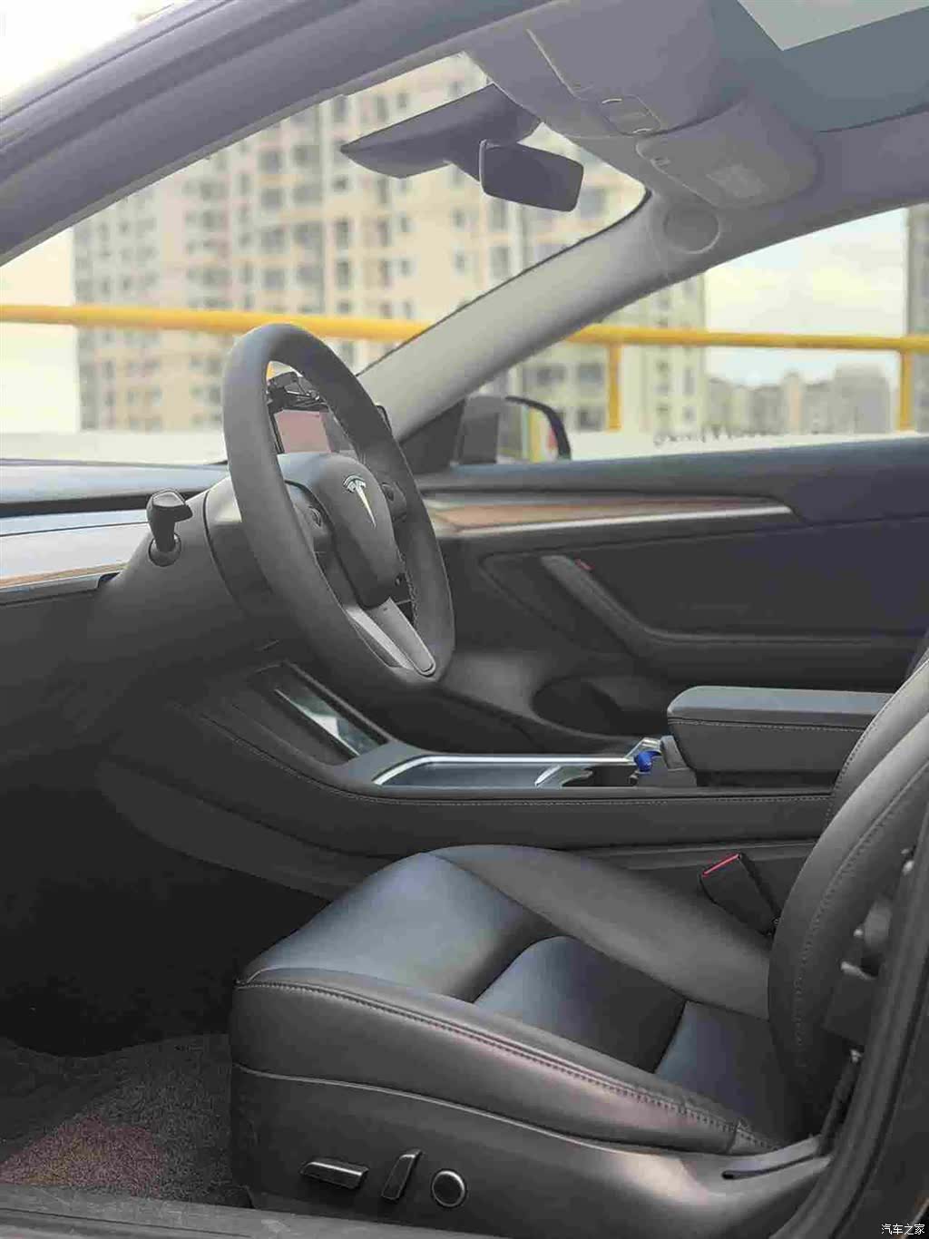 Tesla Model 3, 2021 10