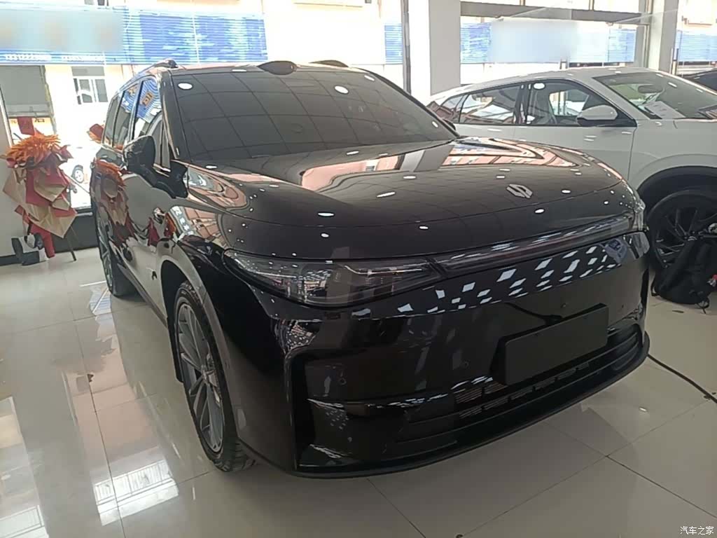 Leapmotor C16, 2025 4
