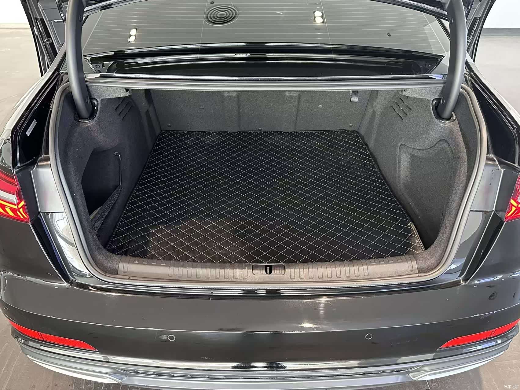 Audi A6L, 2022 6