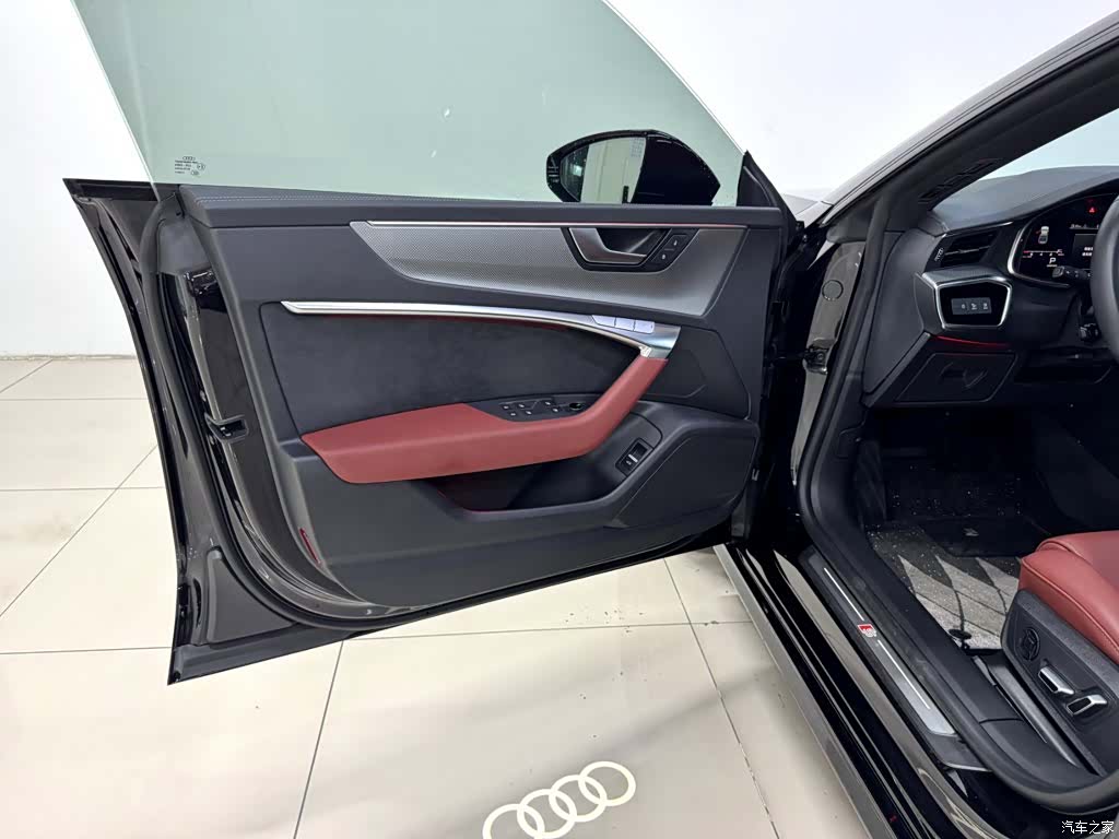 Audi A7L, 2024 8