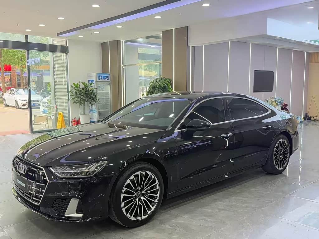 Audi A7L