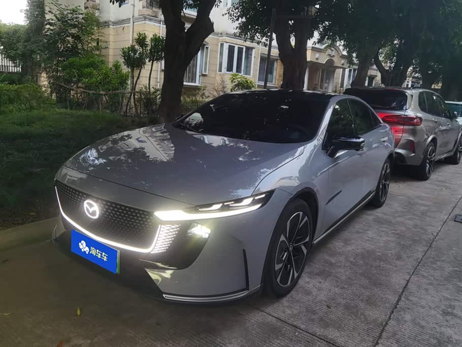Mazda EZ-6