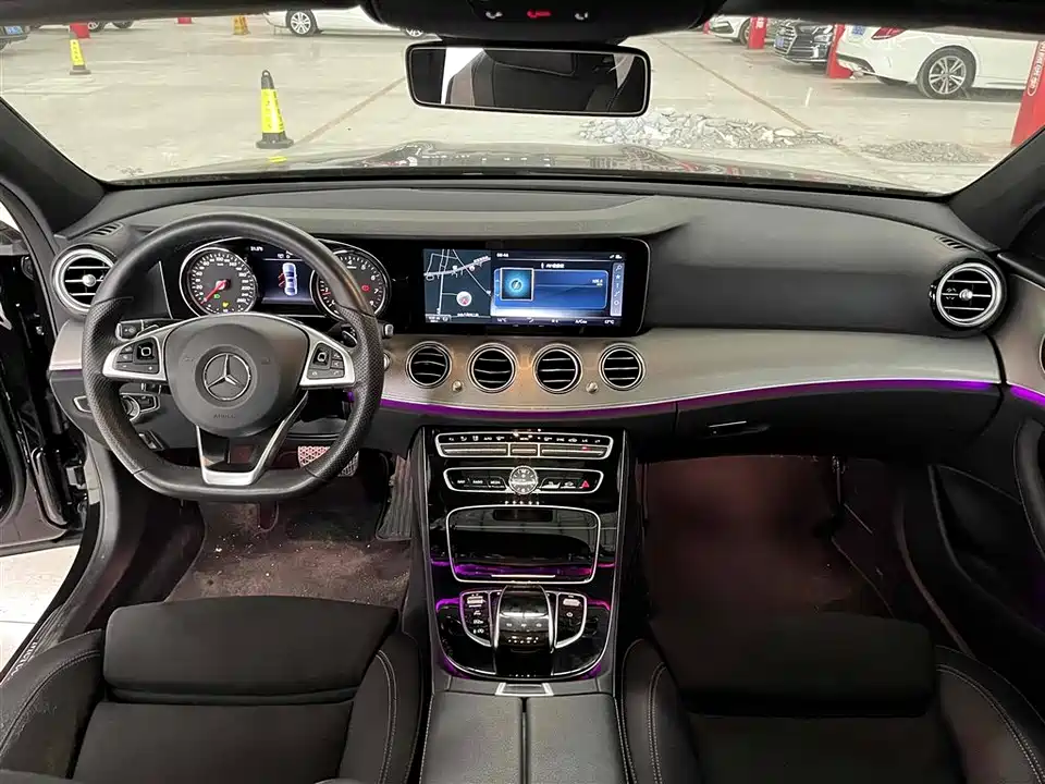 Mercedes-Benz E-class Mercedes-Benz E-class