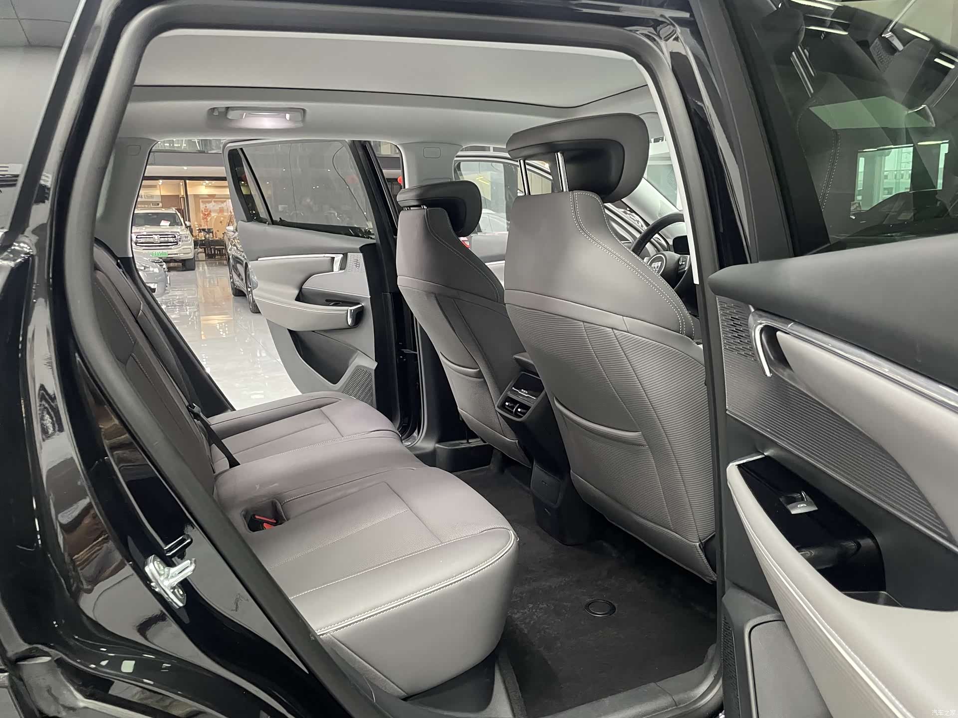 Buick E5, 2025 13