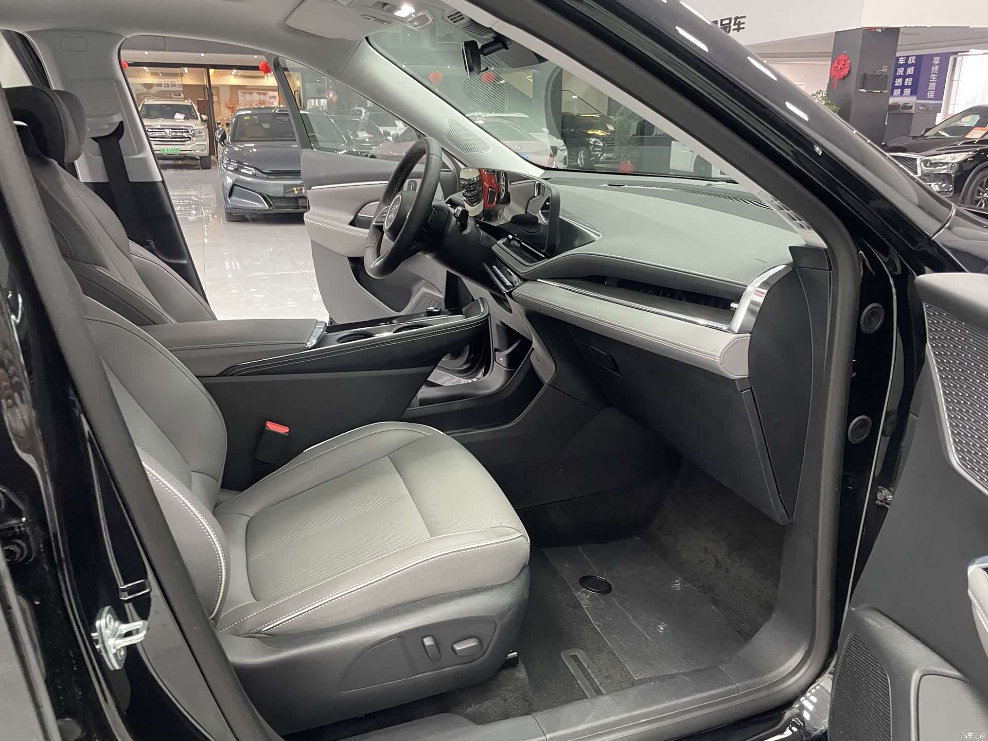 Buick E5, 2025 14