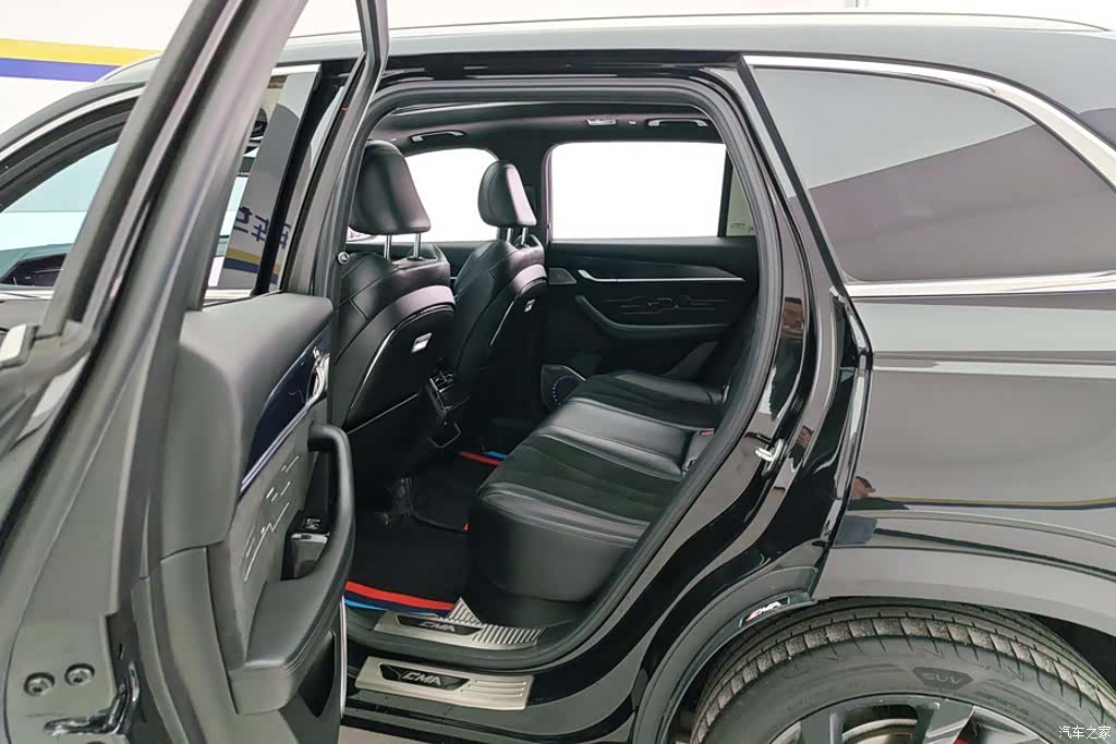 Geely Xingyue L, 2024 11