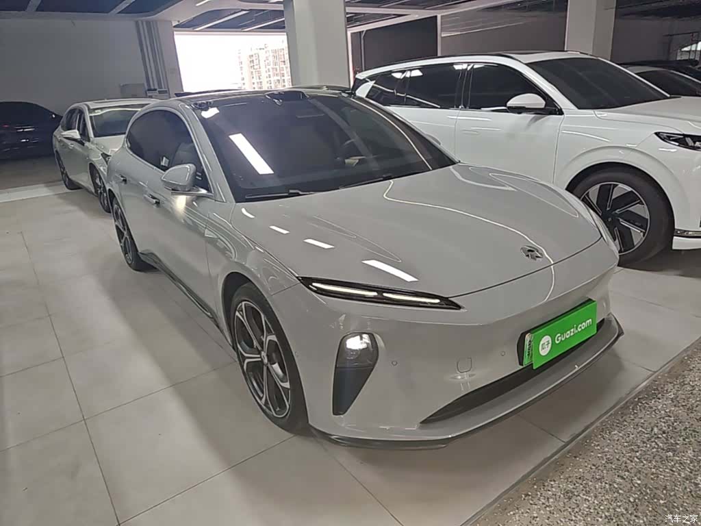 NIO ET5, 2024 4