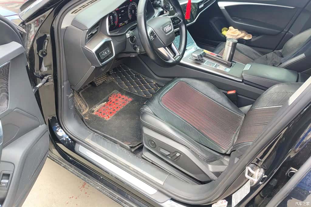Audi A6L, 2019 9