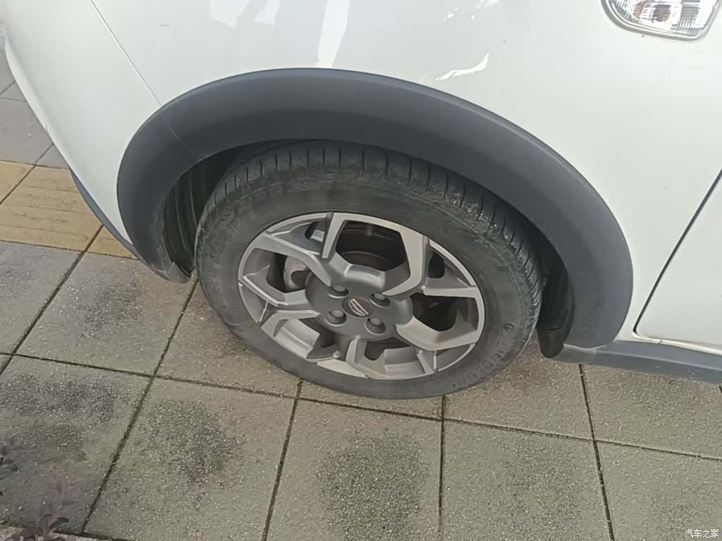 Geely X1, 2017 23