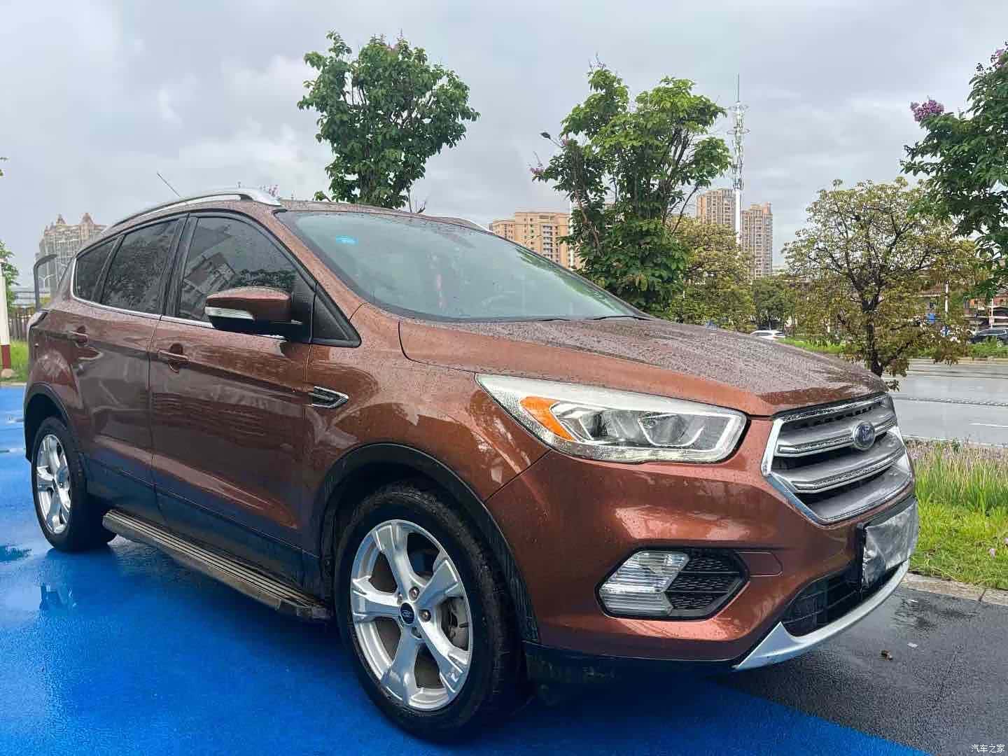 Ford Kuga, 2018 3