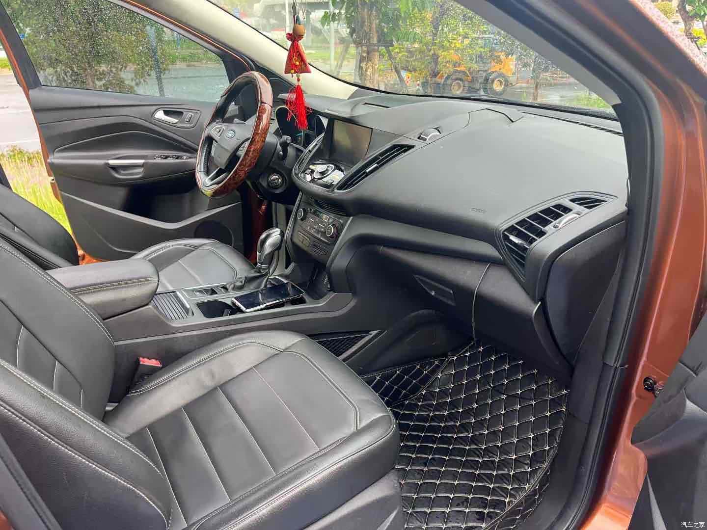 Ford Kuga, 2018 8