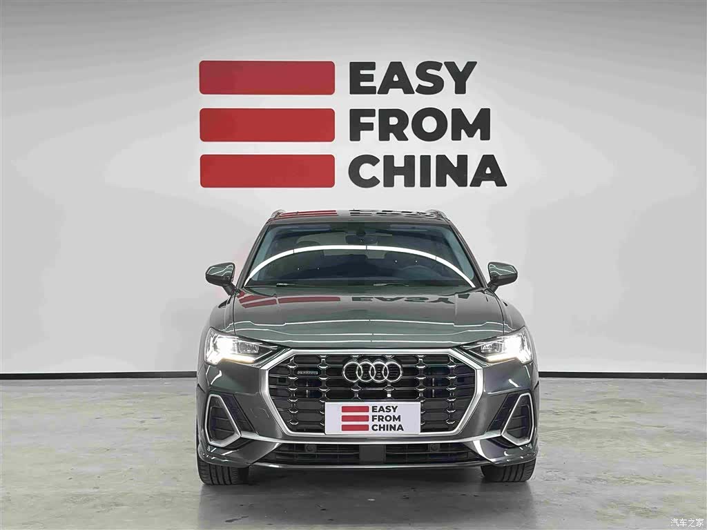 Audi Q3, 2022 2