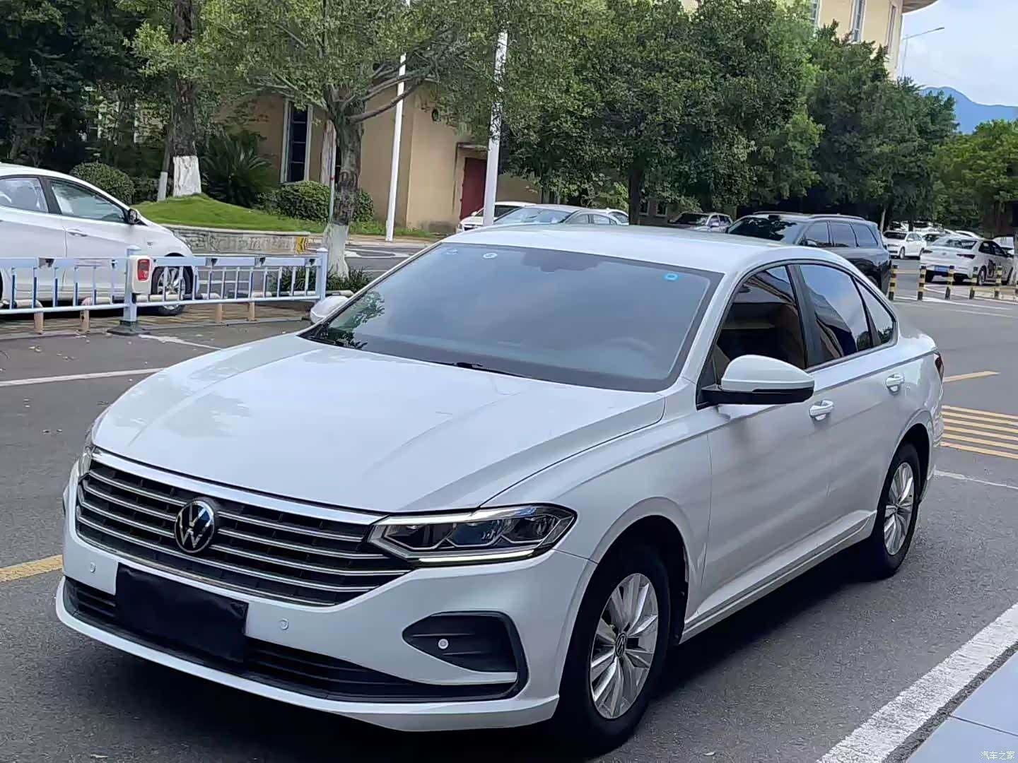 Volkswagen Lavida, 2022 1