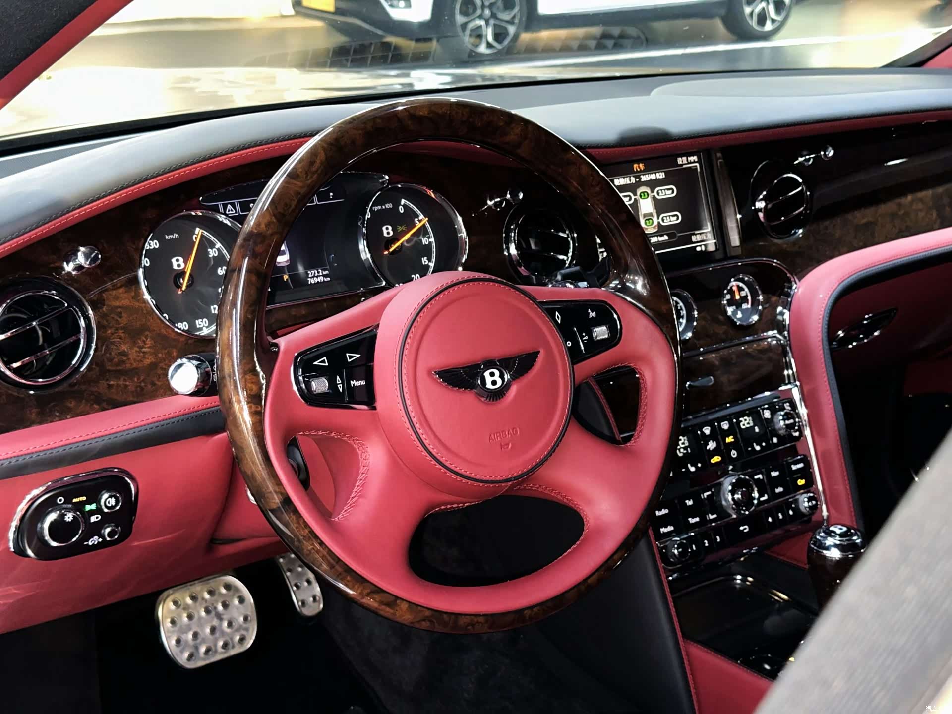 Bentley Mulsanne, 2012 10
