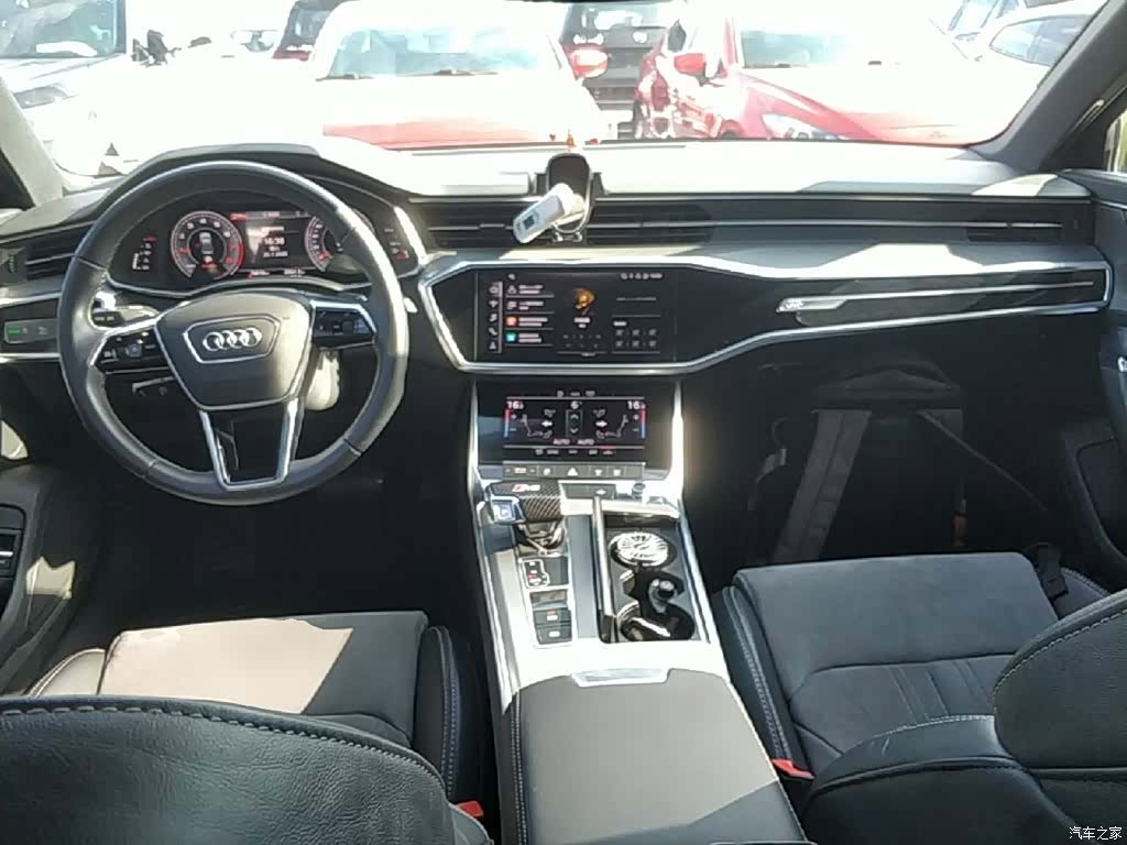 Audi A6L, 2022 10