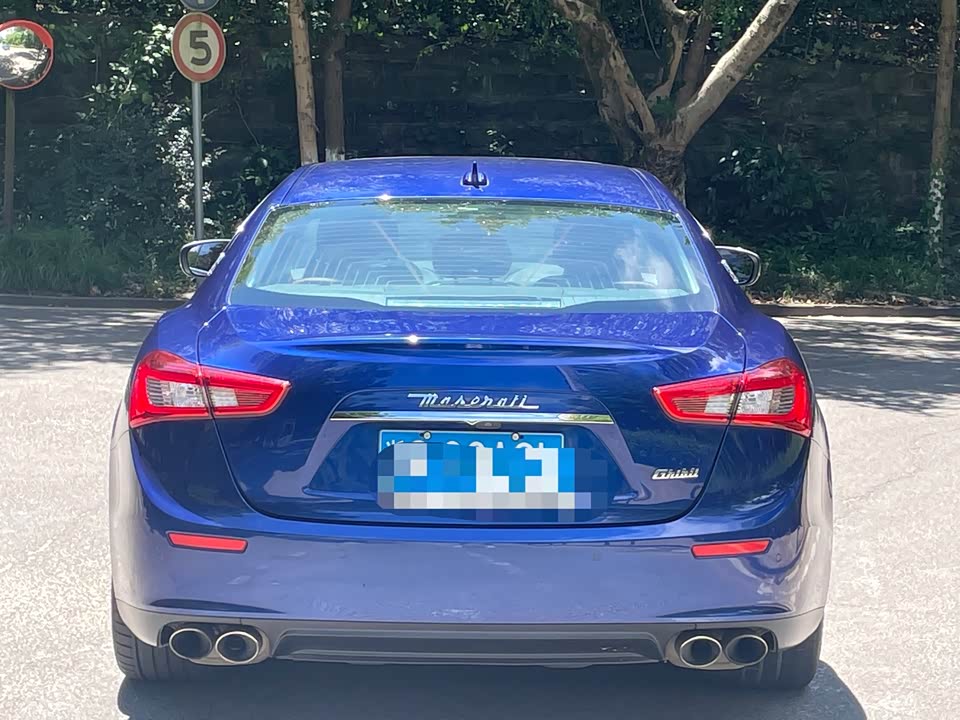 Maserati Ghibli Maserati Ghibli