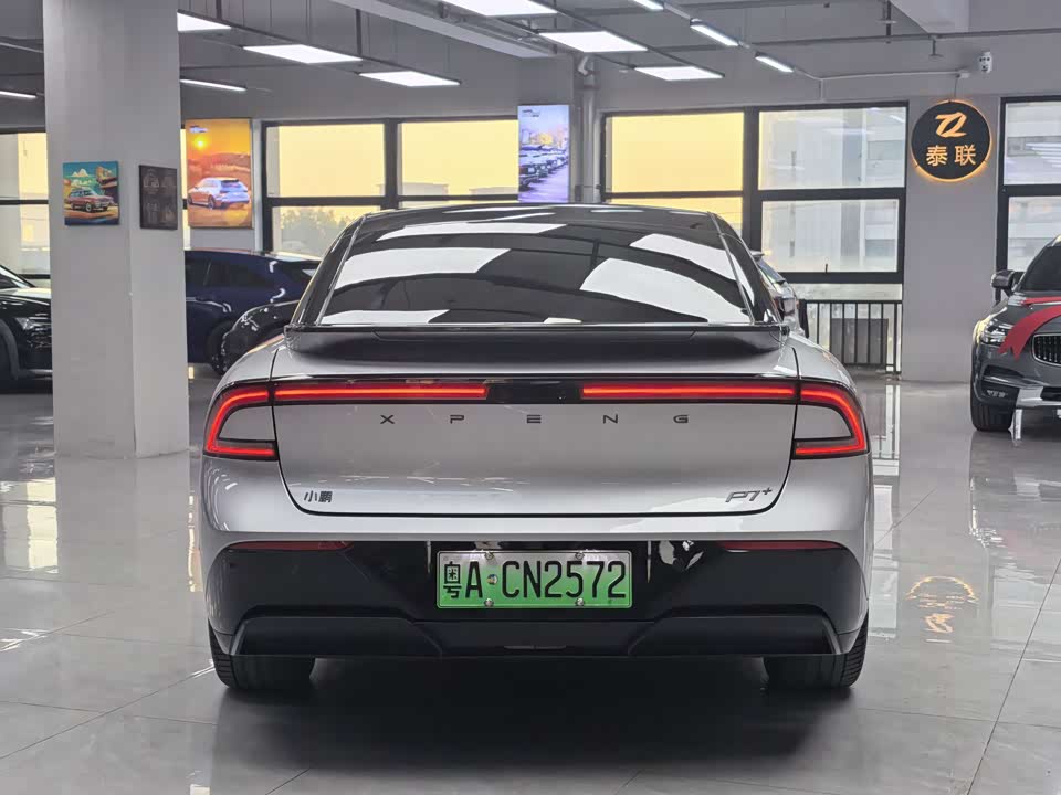 XPENG P7+