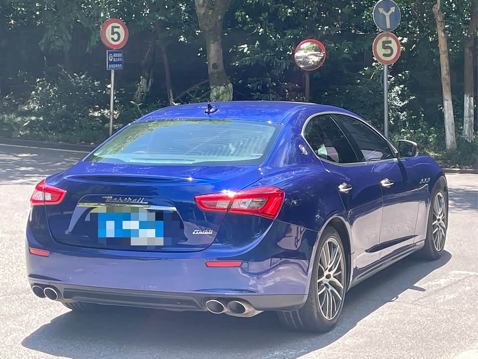 Maserati Ghibli Maserati Ghibli