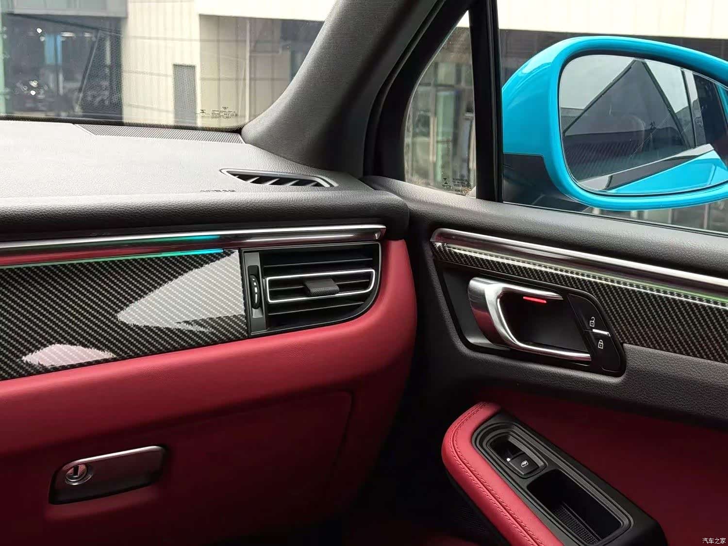 Porsche Macan, 2021 все фото
