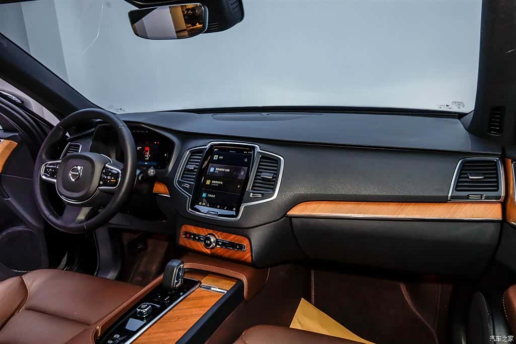 Volvo XC90, 2024 23