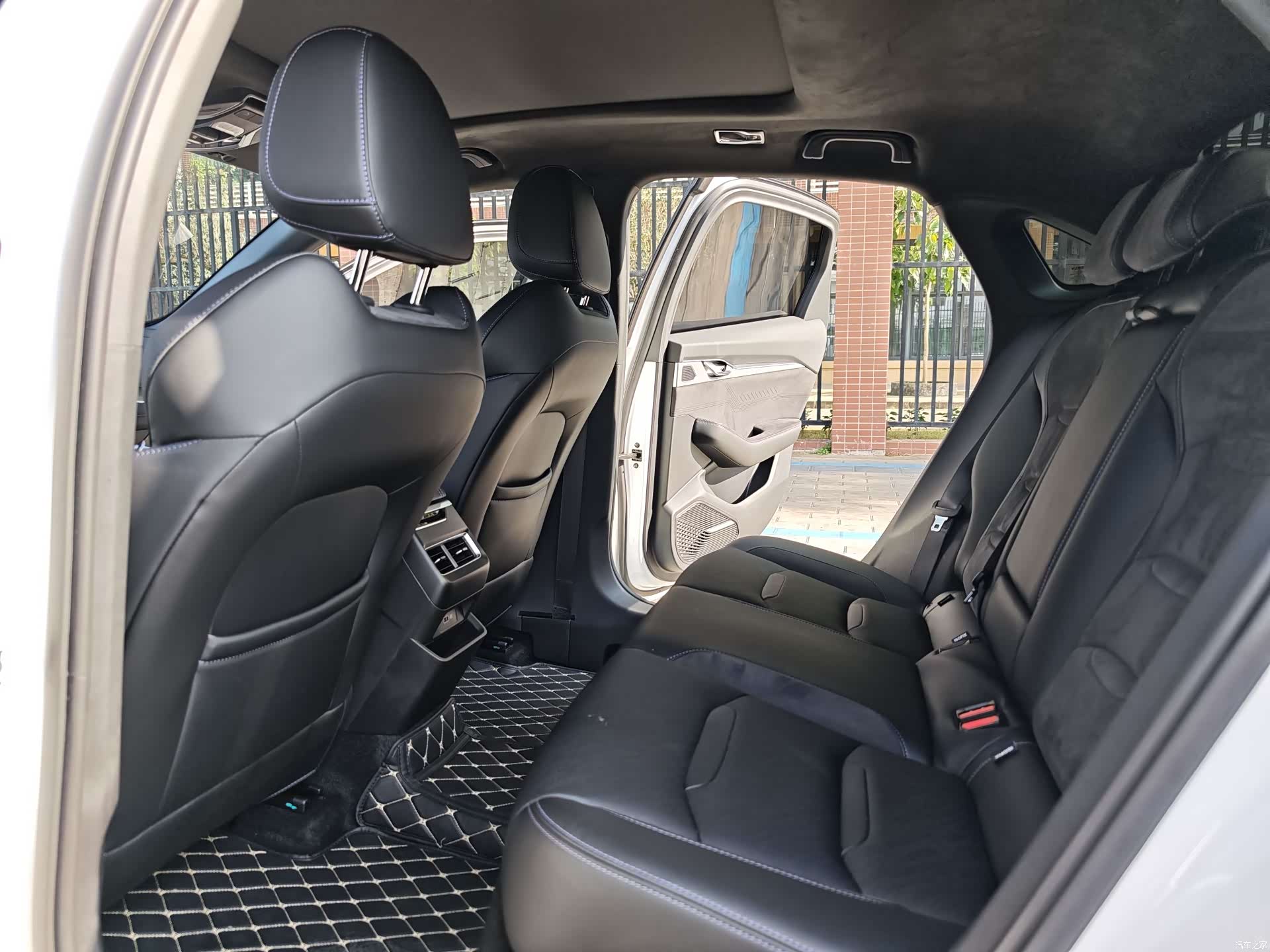 Geely Preface, 2024 10