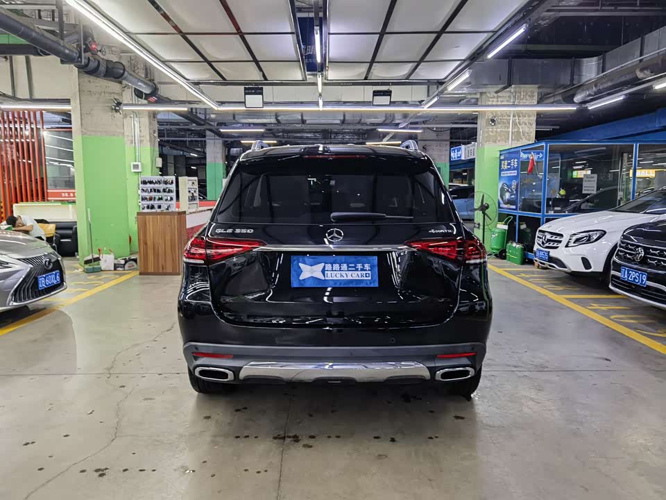 Mercedes-Benz GLE Mercedes-Benz GLE