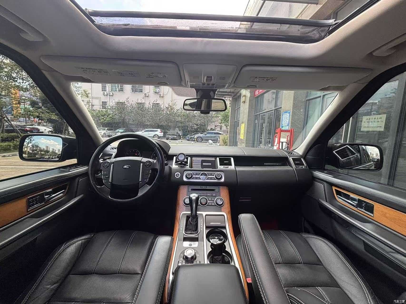 Land Rover Range Rover, 2011 13