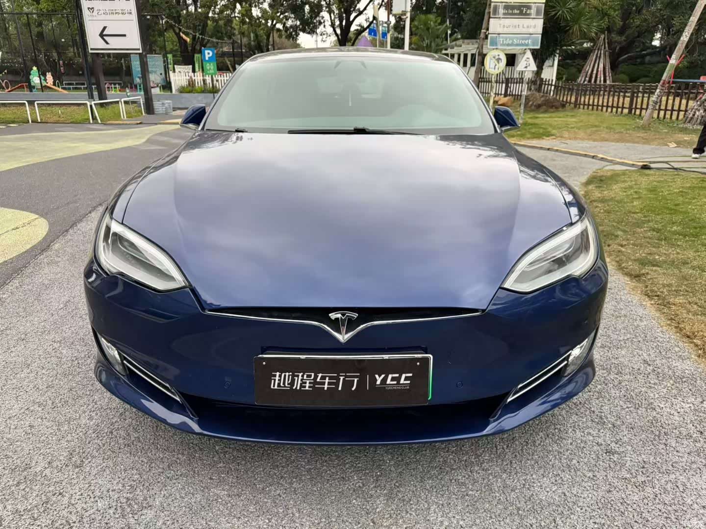 Tesla Model S, 2017 2