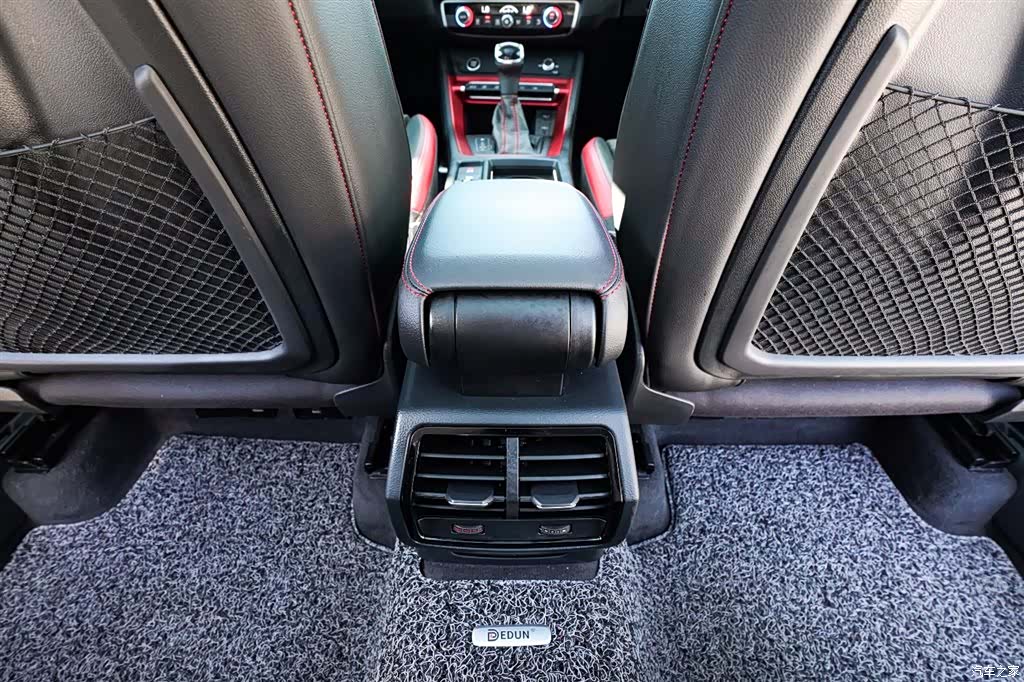 Audi Q3, 2021 16