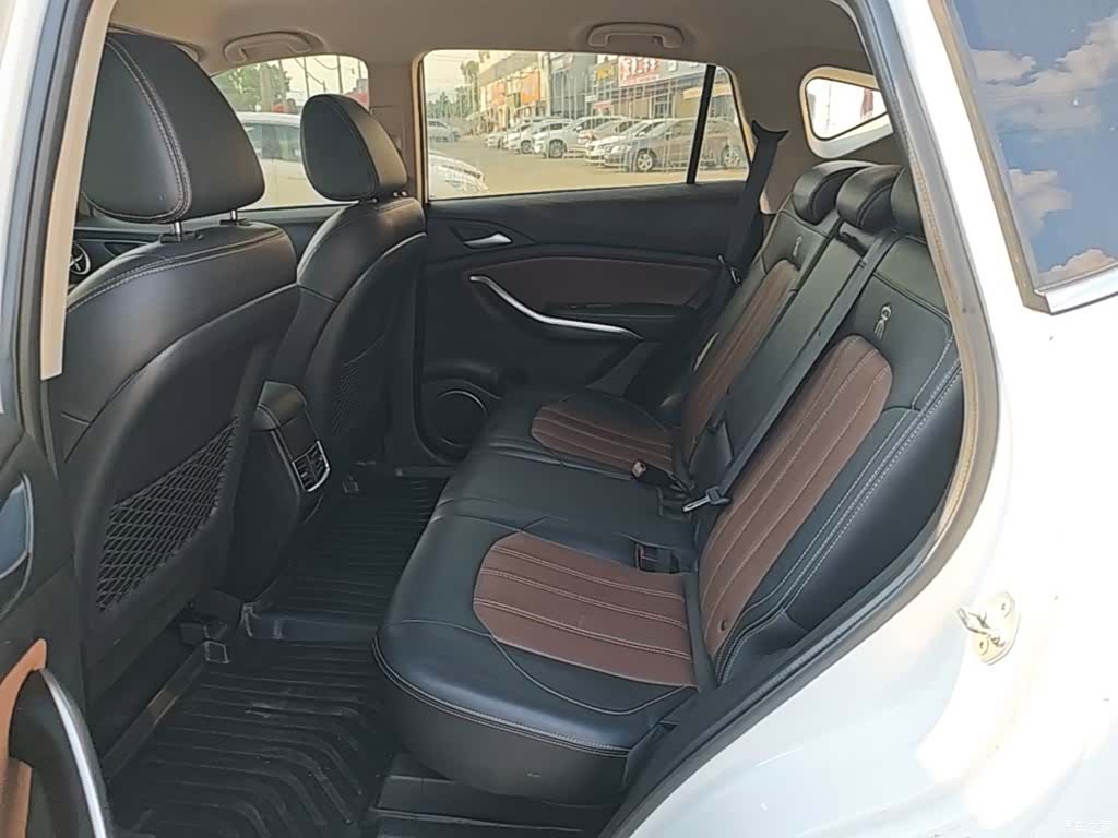 BYD Song, 2018 17