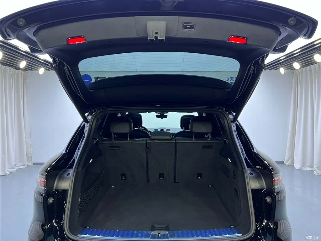 Porsche Cayenne, 2020 32