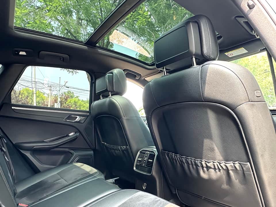 Porsche Macan Porsche Macan