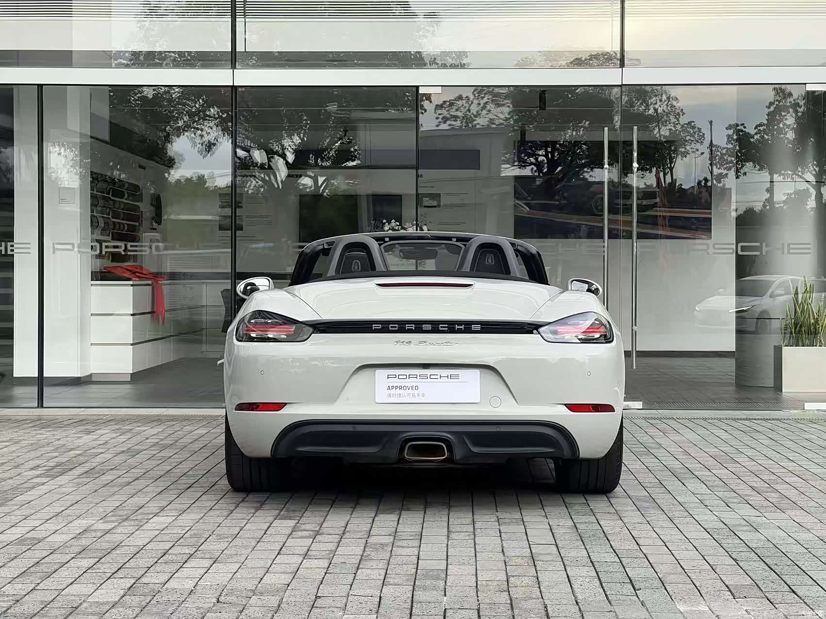 Porsche Boxster, 2022 4