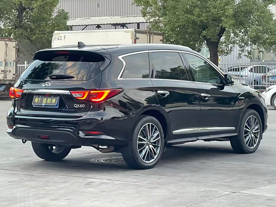 Infiniti QX60