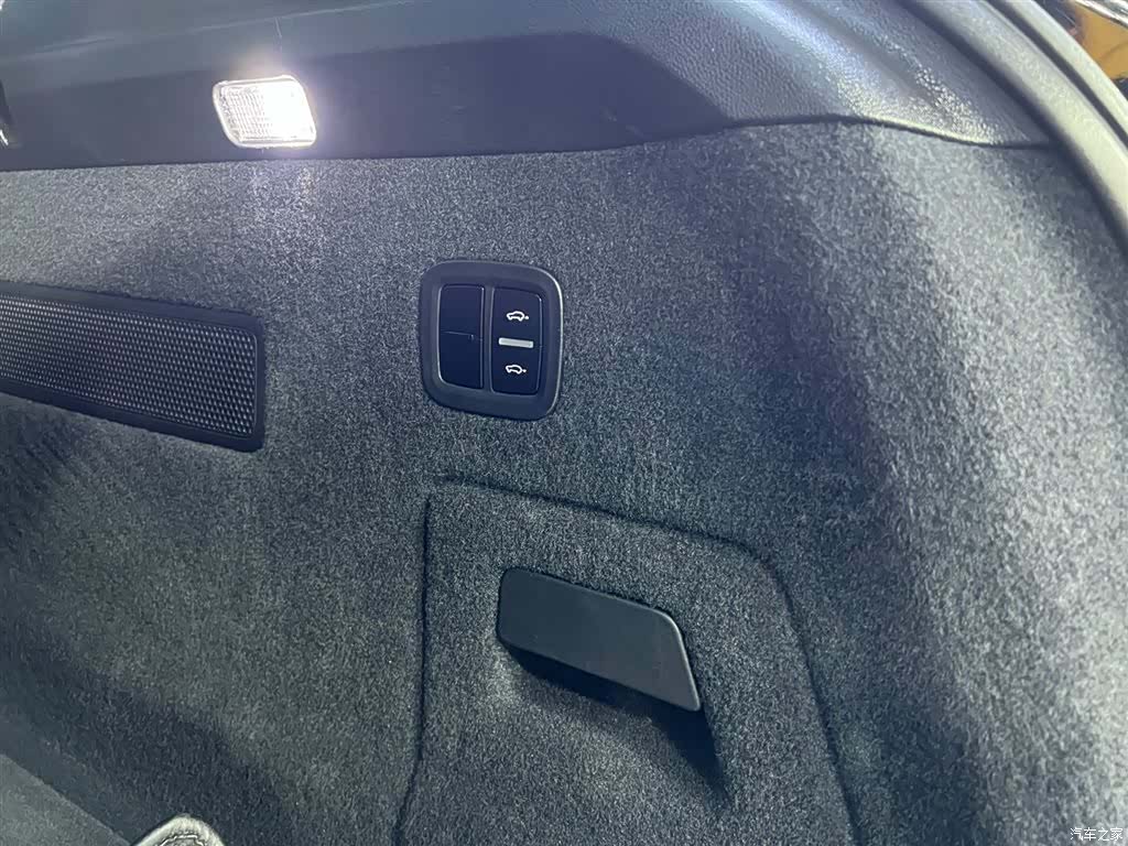 Porsche Cayenne, 2020 24