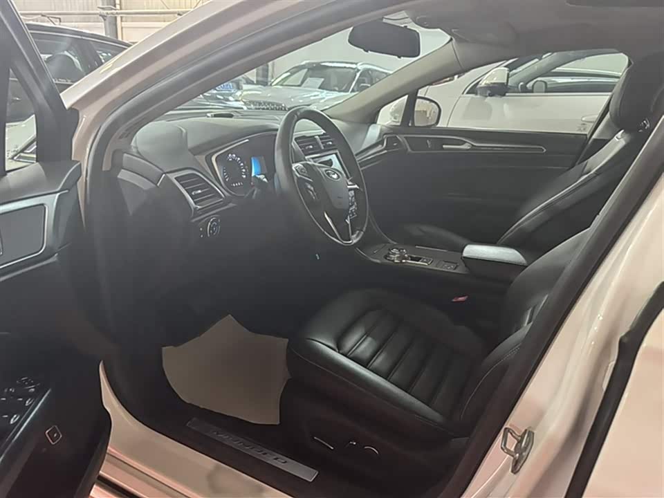 Ford Mondeo Ford Mondeo
