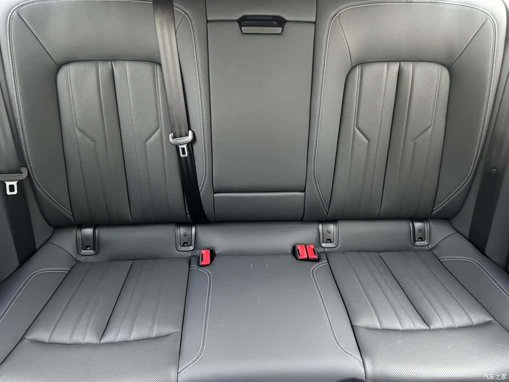 Audi A6, 2025 7
